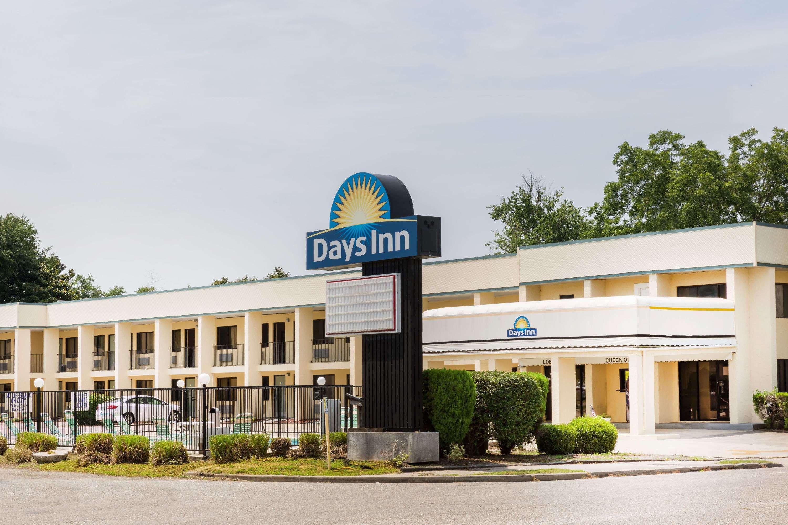 Days Inn By Wyndham Little River Zewnętrze zdjęcie